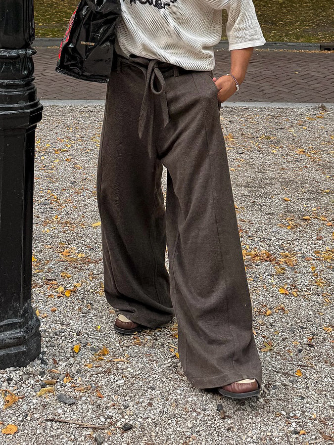 621551218-1